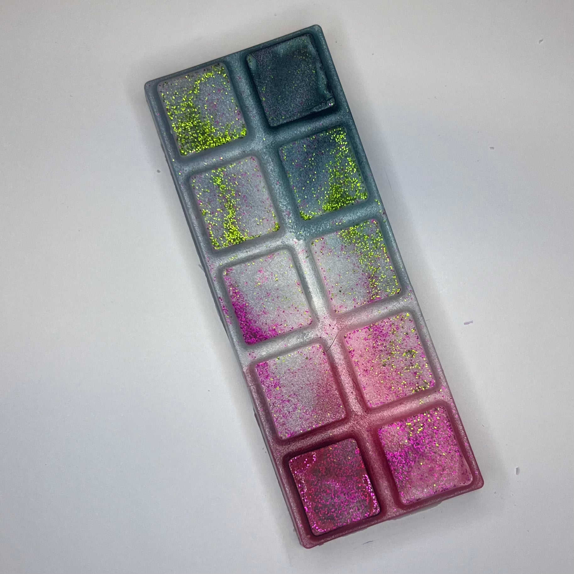 Grønn og rosa duftvoks/smeltevoks med grønt og rosa glitter